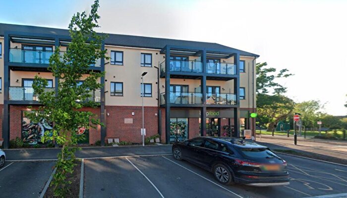 1 Bedroom Flat To Rent In Homington Avenue, Local Centre, SN3