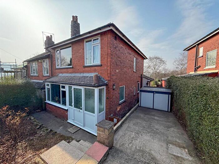 3 Bedroom Semi Detached House For Sale In Farm Hill North, Meanwood, Leeds, West Yorkshire., LS7