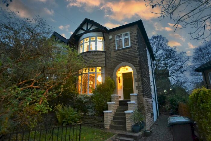 3 Bedroom Semi-Detached House To Rent In The Rise, Kirkstall, Leeds, LS5