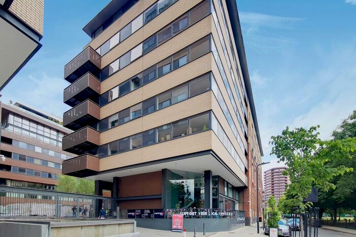 2 Bedroom Flat To Rent In Poole Street, Islington, London, N1