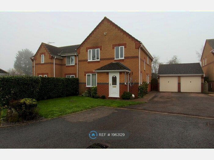 4 Bedroom Detached House To Rent In Blackthorn Court, Soham, Ely, CB7