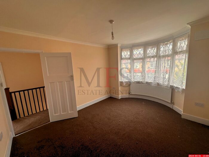 3 Bedroom Terraced House To Rent In Gladstone Avenue, Feltham, TW14