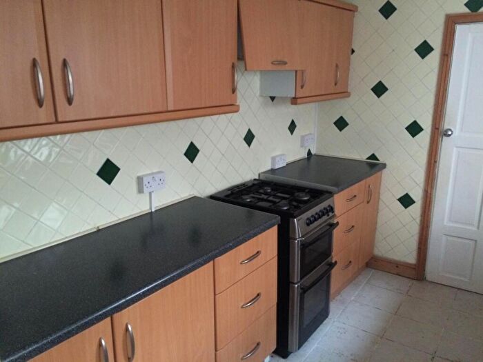 4 Bedroom Terraced House To Rent In Union Street, Dunstable, LU6