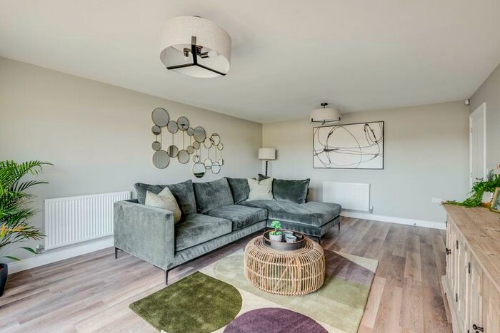 4 Bedroom Detached House For Sale In Cotton Meadows, Howard Close, Wilstead, Bedford, MK45