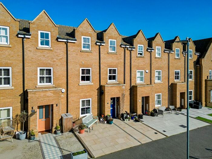 5 Bedroom Property For Sale In Gunners Rise, Shoeburyness, Southend-On-Sea, SS3