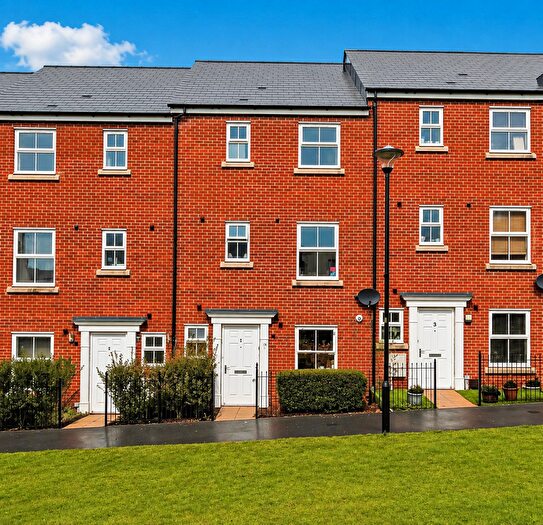 5 Bedroom Terraced House For Sale In Vaughan Williams Way, Swindon, SN25