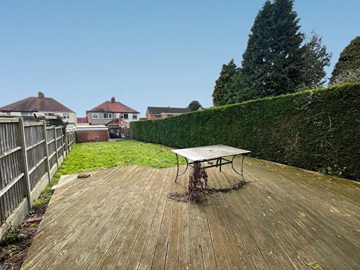 2 Bedroom Semi-Detached House For Sale In Bedworth Road, Bulkington, Bedworth, CV12