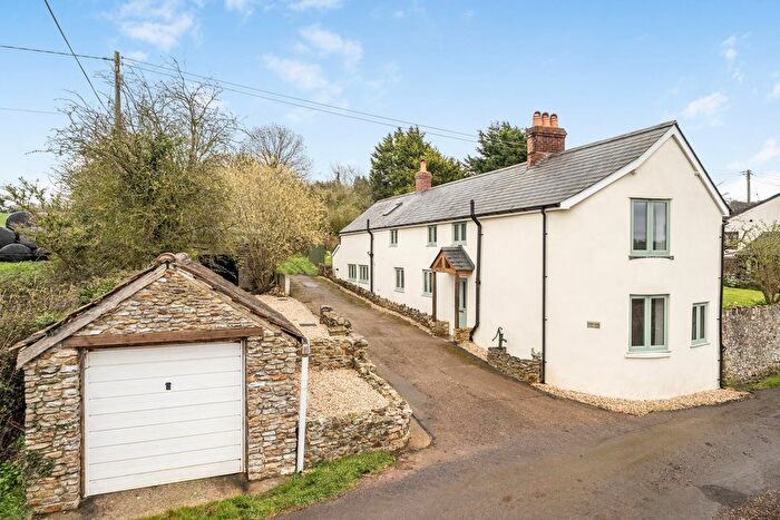 4 Bedroom Detached House For Sale In Heathstock, Heathstock, Stockland, EX14