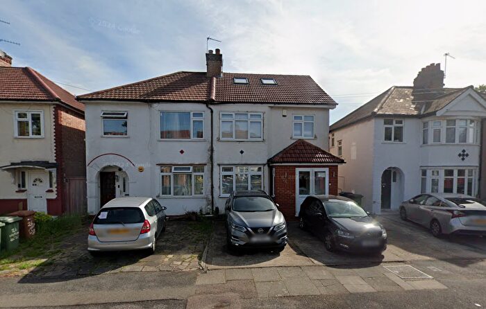 1 Bedroom Flat To Rent In Walton Road, Harrow, HA1