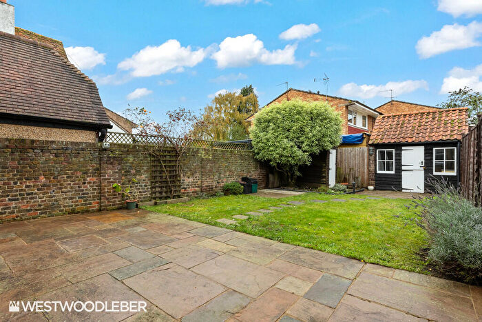 2 Bedroom End Of Terrace House To Rent In High Road, Broxbourne, EN10