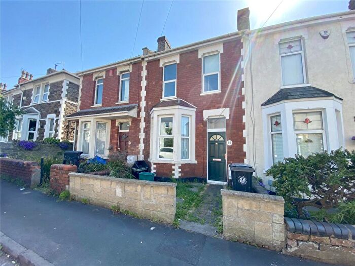 4 Bedroom Terraced House To Rent In Grove Park Terrace, Bristol, BS16