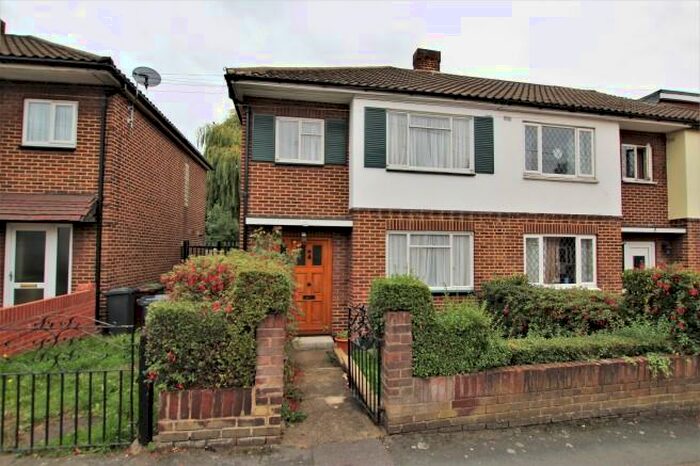 3 Bedroom End Of Terrace House To Rent In Camms Terrace, Cambeys Road, Dagenham, London, RM10