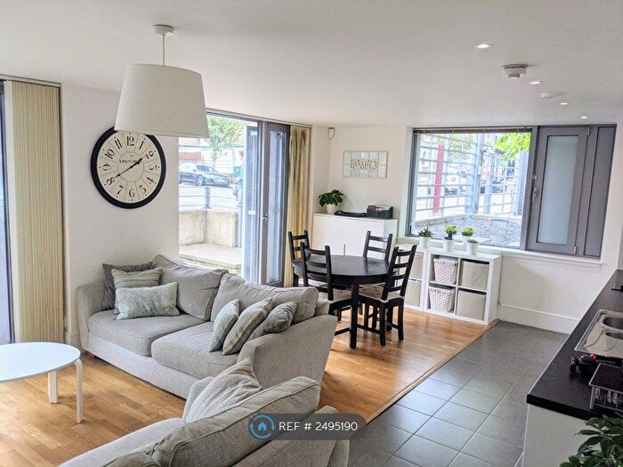 2 Bedroom Flat To Rent In Highbury Stadium Square, London, N5