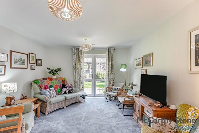 1 Bedroom Apartment For Sale In Hepworth Court, Parsonage Lane, Brighouse, HD6