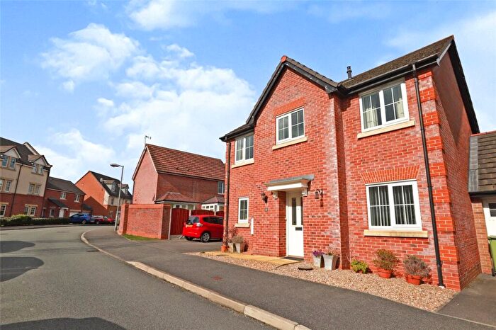 4 Bedroom Property To Rent In Hardwick Drive, LL11