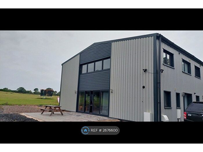 3 Bedroom Semi-Detached House To Rent In East Lodge Barn, Upton Warren, Bromsgrove, B61