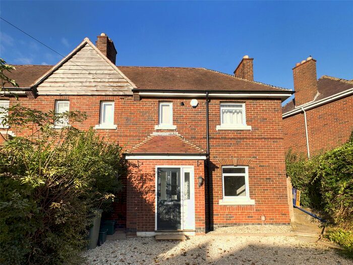 3 Bedroom Semi-Detached House To Rent In Birch Avenue, Gloucester, Gloucestershire GL4