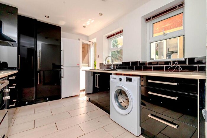 5 Bedroom Terraced House For Sale In Victoria Road, Folkestone, CT19