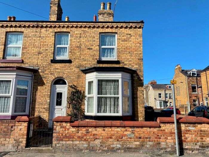 2 Bedroom End Of Terrace House To Rent In Wooler Street, Scarborough, YO12