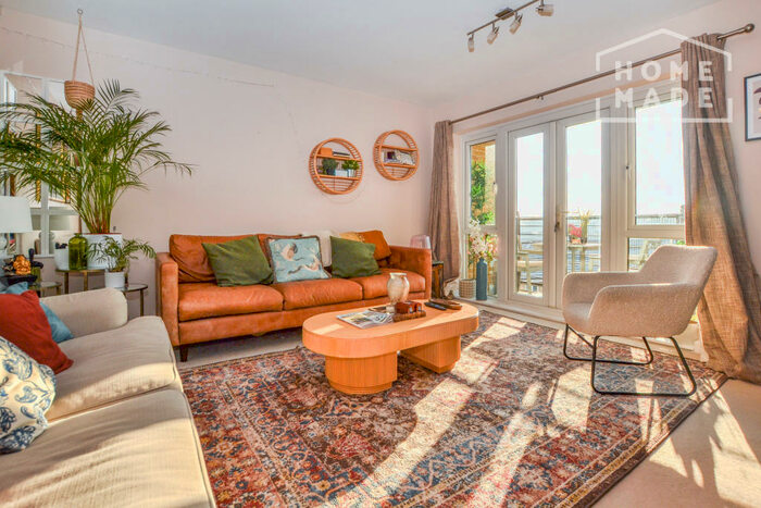 1 Bedroom Flat To Rent In St George's Way, London, SE15