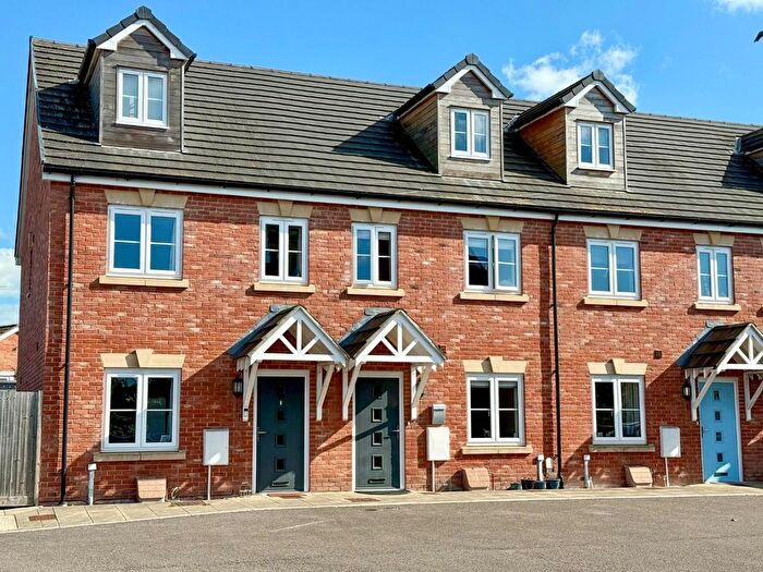 3 Bedroom Property For Sale In Marybrook Street, Berkeley, GL13