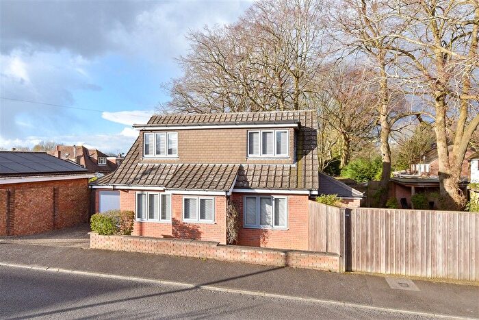 3 Bedroom Detached House For Sale In Georgian Way, Wigmore, Gillingham, Kent, ME8