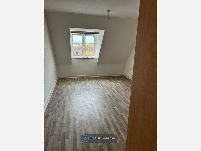 1 Bedroom Flat To Rent In Omega House, Northampton, NN1
