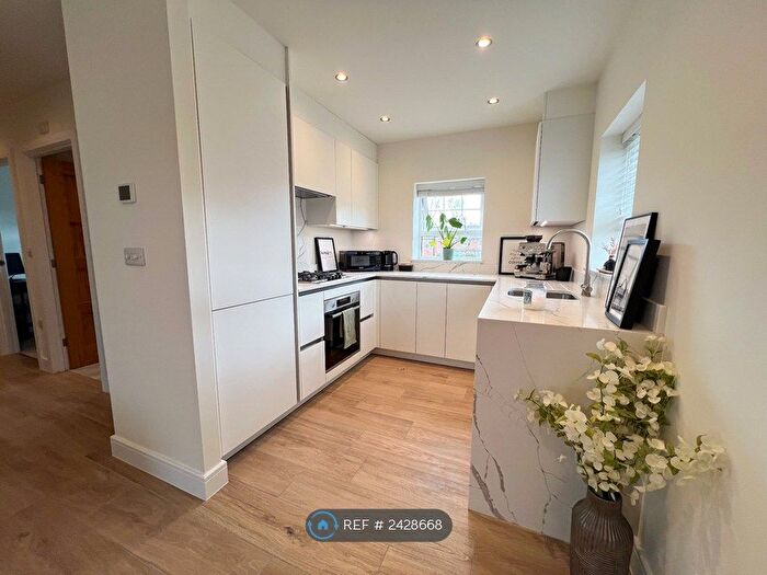 2 Bedroom Flat To Rent In Isabel Lane, Kibworth, Leicester, LE8