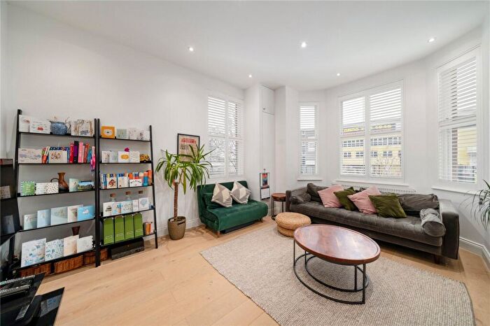 2 Bedroom Property For Sale In Knights Hill, West Norwood, London, SE27
