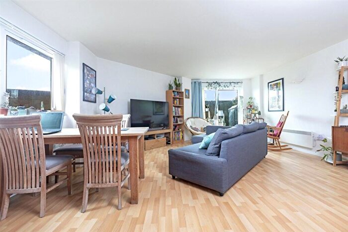 2 Bedroom Flat To Rent In Pacific Wharf, Rotherhithe Street, London, SE16