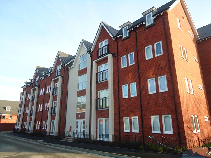2 Bedroom Apartment To Rent In Houseman Crescent, West Didsbury, M20