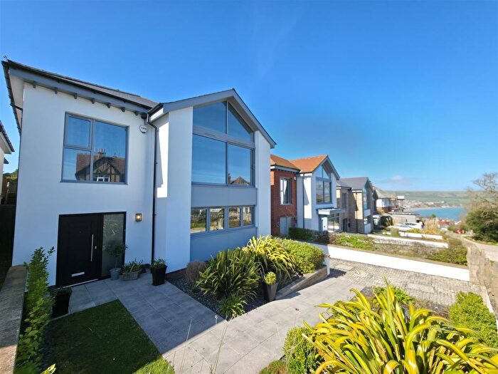 4 Bedroom Detached House For Sale In Drummond Road, Swanage, BH19