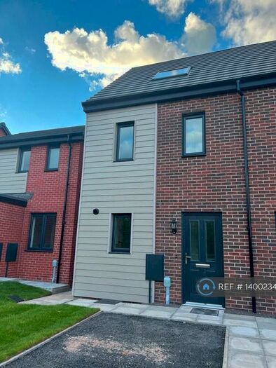 3 Bedroom End Of Terrace House To Rent In Rhodfa Hughes, Cardiff, CF3