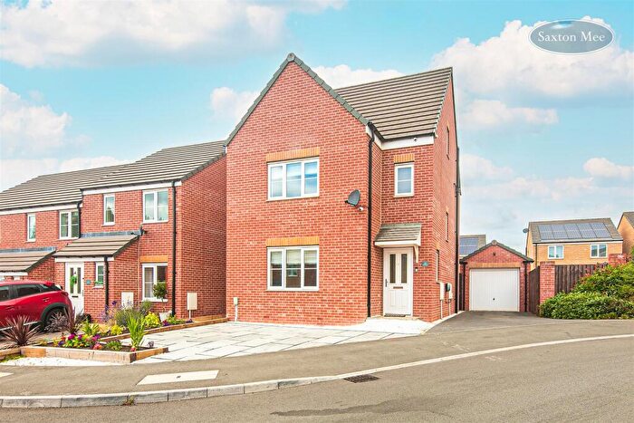 4 Bedroom Detached House For Sale In Lundhill Drive, Wombwell, Barnsley, S73