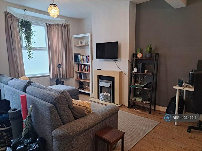 2 Bedroom Terraced House To Rent In Tavistock Road, London, E15
