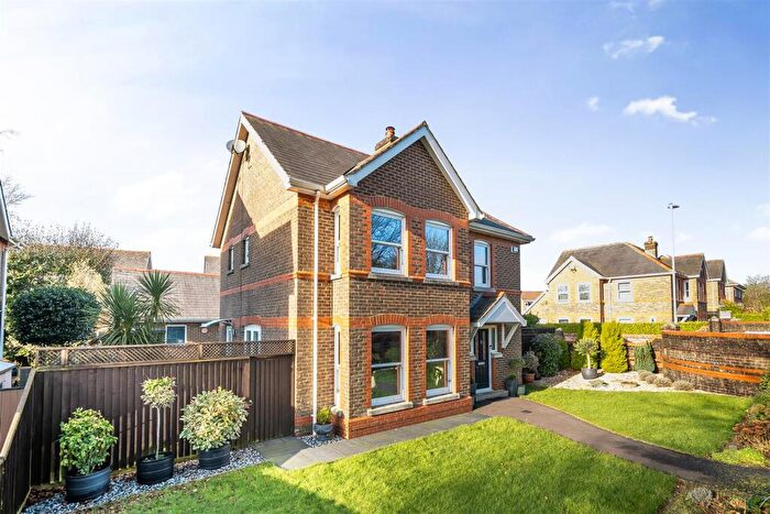 4 Bedroom Detached House For Sale In Herringston Road, Dorchester, DT1