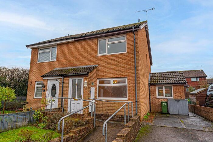 2 Bedroom Semi Detached House For Sale In Pentre Close, Coed Eva, NP44