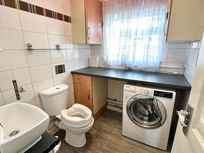 3 Bedroom Terraced House For Sale In Rees Street, Merthyr Tydfil, South Glamorgan, Merthyr Tydfil (County Of), CF47