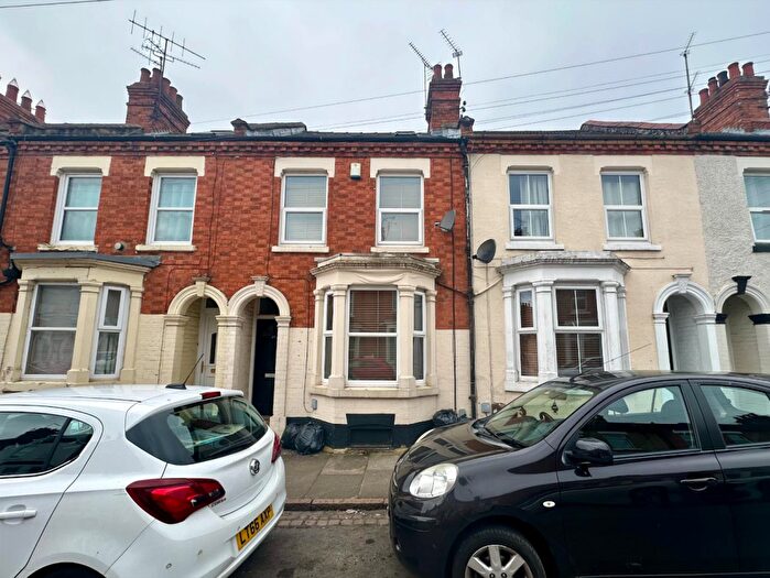 2 Bedroom Terraced House To Rent In Whitworth Road, Abington, Northampton, NN1