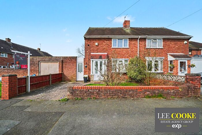2 Bedroom Semi-Detached House For Sale In Thornley Close, Ashmore Park, Wednesfield, Wolverhampton, WV11
