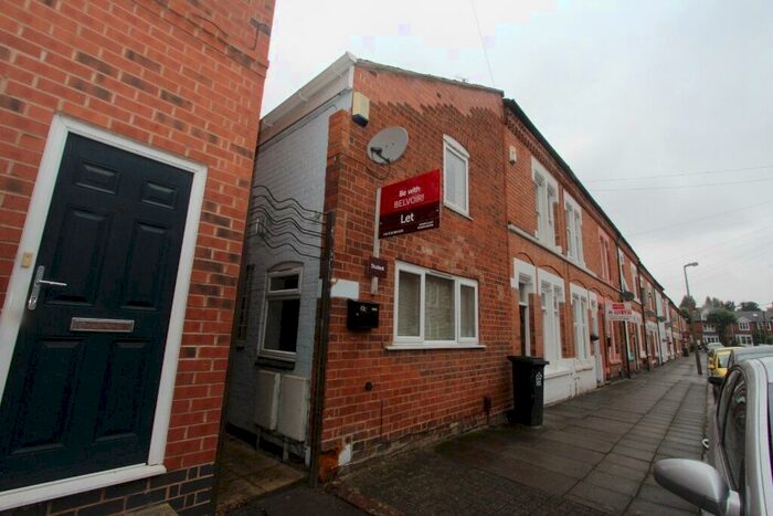 3 Bedroom Terraced House To Rent In Montague Road, Clarendon Park, Leicester, LE2