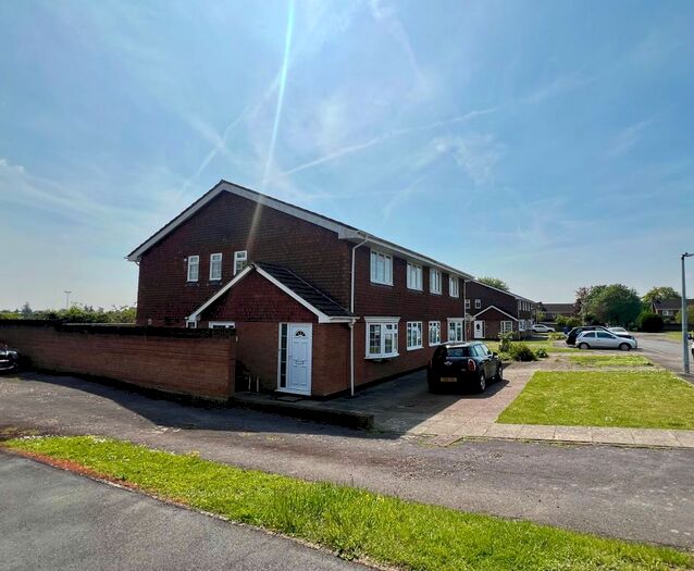 2 Bedroom Property To Rent In Avondale, Maidenhead, SL6