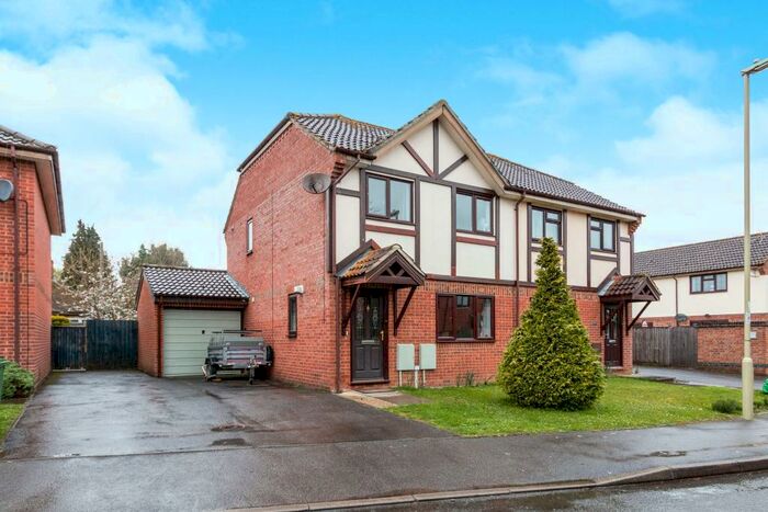 3 Bedroom Semi-Detached House To Rent In Strawberry Fields, Bramley, RG26