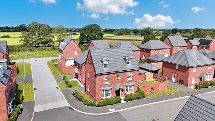4 Bedroom Detached House For Sale In Campion Way, Henhull, CW5