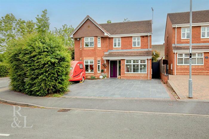 3 Bedroom Detached House For Sale In Island Close, Albert Village, DE11