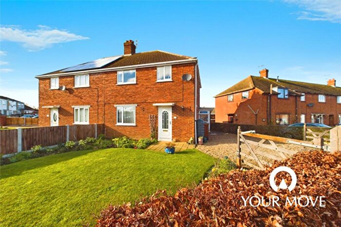 3 Bedroom Semi-Detached House To Rent In Queen Elizabeth Drive, Beccles, Suffolk, NR34