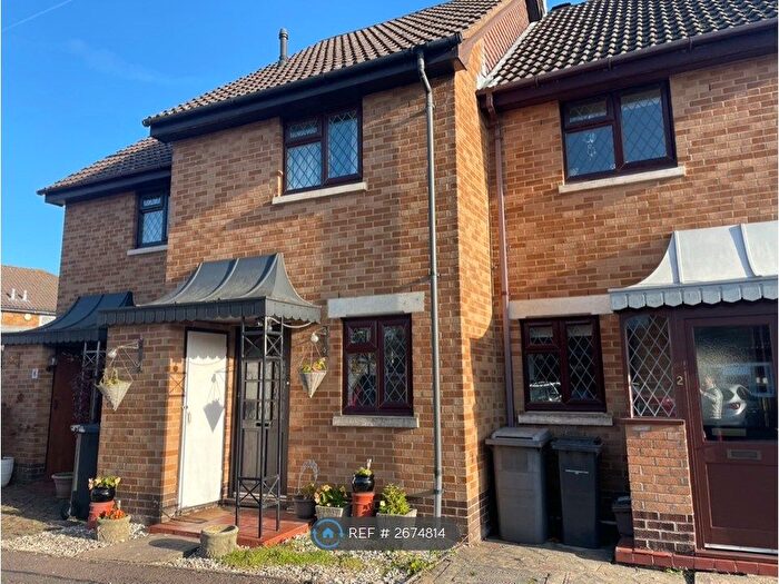 2 Bedroom Terraced House To Rent In Stinsford Close, Bournemouth, BH9