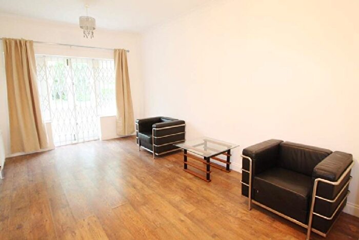 2 Bedroom Flat To Rent In St Annes Court, Salusbury Road, Queens Park, NW6