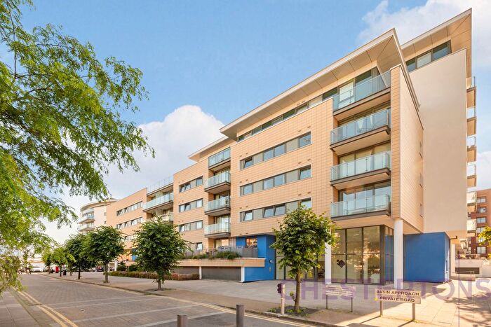 2 Bedroom Flat To Rent In Drift Court, Basin Approach, E16