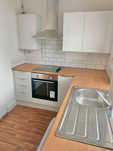 2 Bedroom Apartment To Rent In Woodville Road, Cardiff(City), CF24
